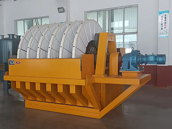 रोटरी वैक्यूम डिस्क फिल्टर