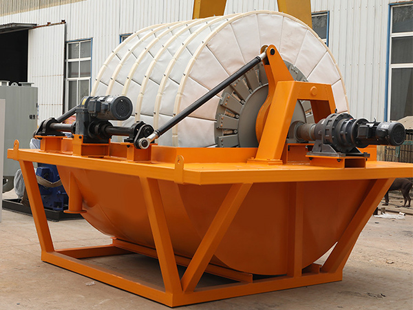 रोटरी वैक्यूम डिस्क फिल्टर