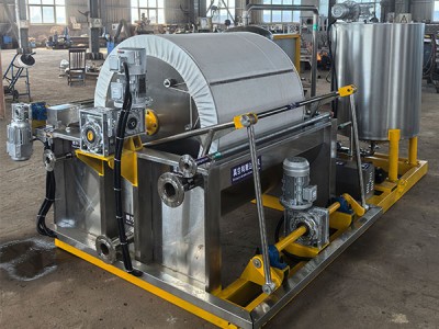 पर्यावरण संरक्षण उद्योग के लिए मलबे उपचार में रोटेशन वैक्यूम फिल्टर के लाभ